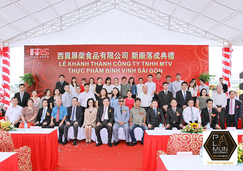 chụp hình lưu niệm