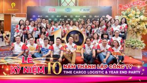 tỏ chức lễ kỷ niệm thành lập công ty