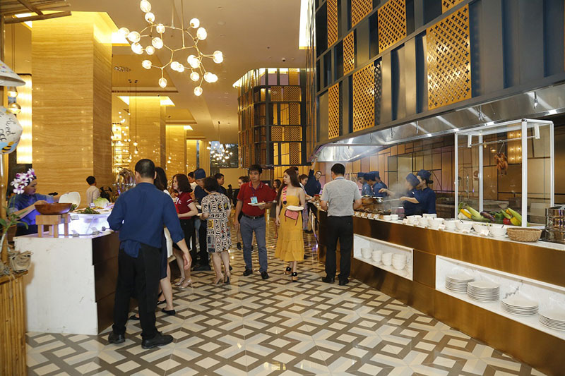 tổ chức sự kiện