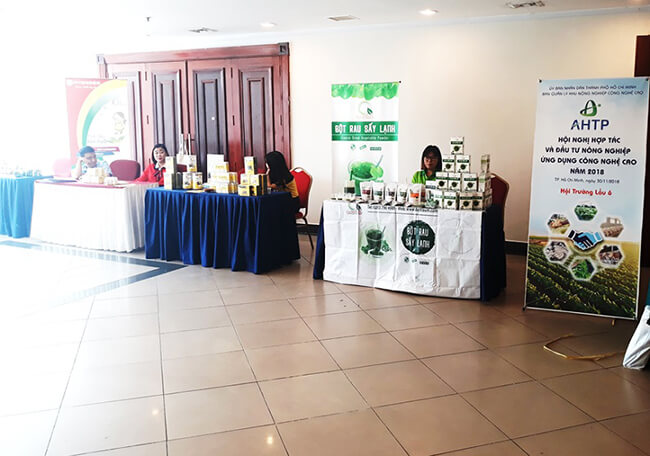 tổ chức hội nghị hợp tác