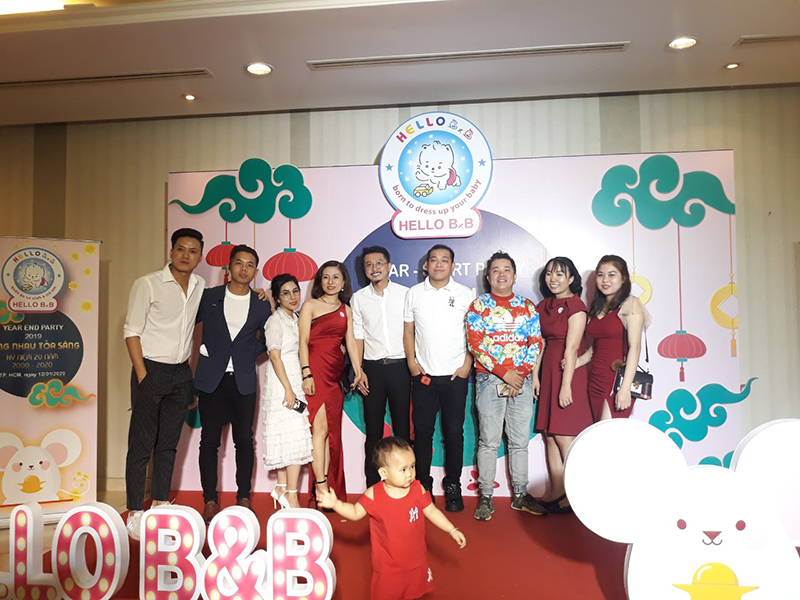 tiệc tất niên công ty Hello B&B