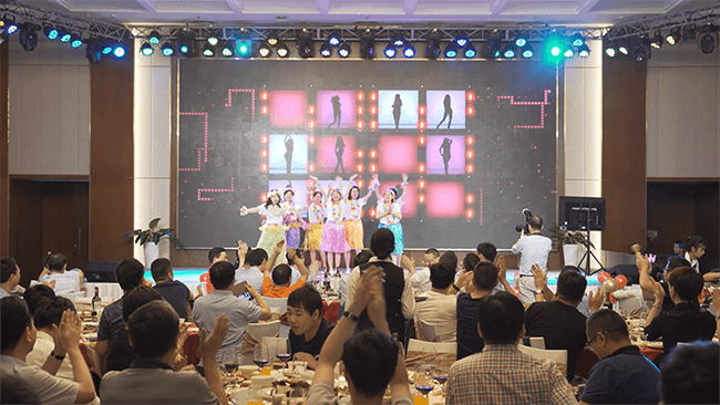 tổ chức sự kiện chuyên nghiệp