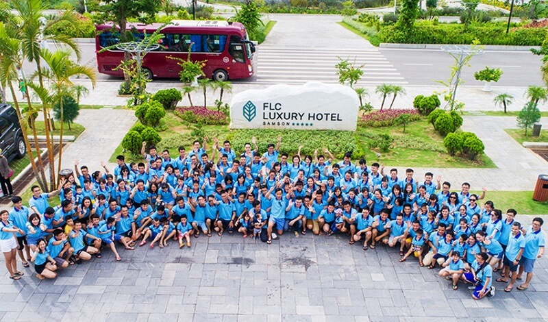 tổ chức company trip