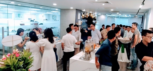 khai trương showroom OPAN Group
