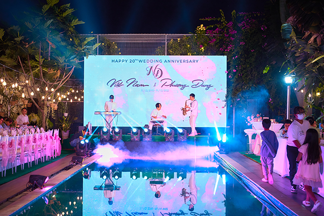 lễ kỷ niệm 20 năm ngày cưới
