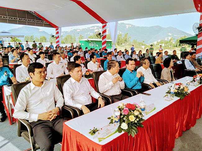 lễ khởi công dự án nhà ở