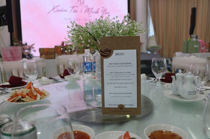 Bàn tiệc