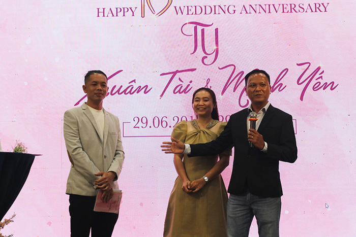 kỷ niệm 10 năm ngày cưới