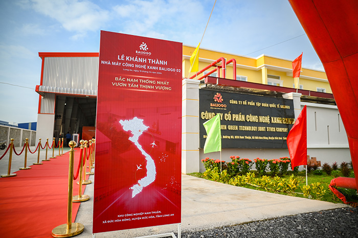 Không gian sự kiện