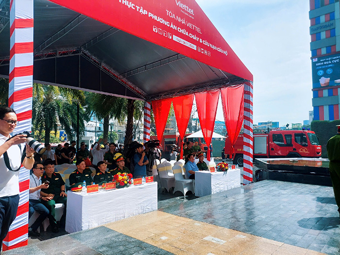 Báo đài đưa tin