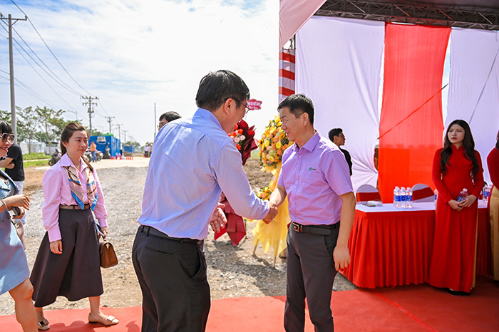 lễ khởi công xây dựng nhà xưởng