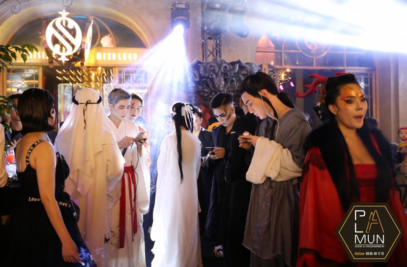 25-y-tuong-to-chuc-su-kien-sieu-chat-an-tuong-2