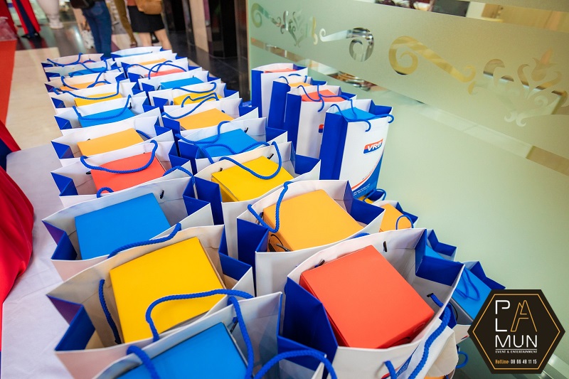 bat-mi-qua-tang-le-khanh-thanh-sang-tao-y-nghia-va-thanh-cong-6