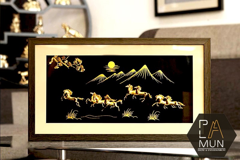 bat-mi-qua-tang-le-khanh-thanh-sang-tao-y-nghia-va-thanh-cong