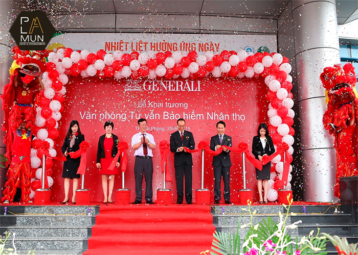 bi-quyet-thiet-ke-background-khai-truong-thu-hut-khach-hang-tham-du-5