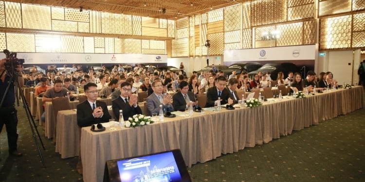 cong-ty-to-chuc-hop-bao-tai-tphcm
