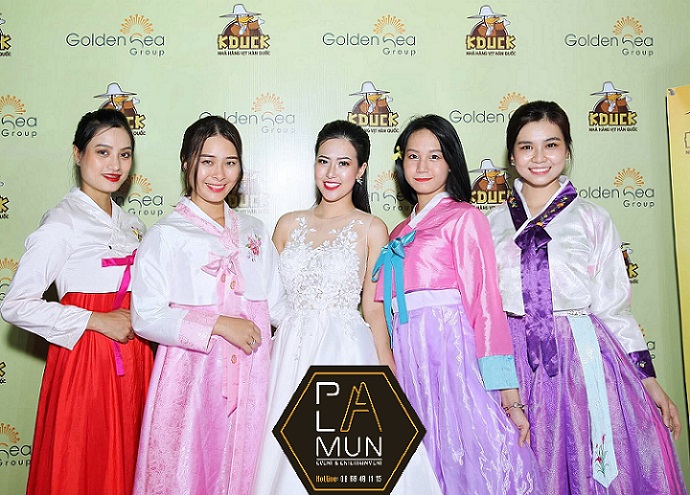 cong-ty-to-chuc-le-khai-truong-tron-goi-2