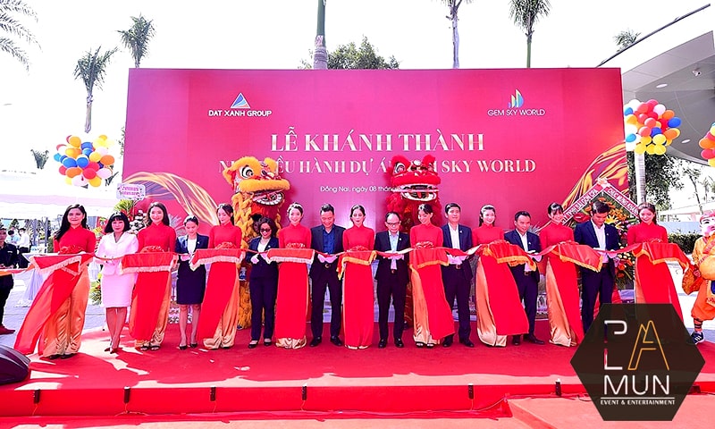 Cách sử dụng từ ngữ trong bài diễn văn khai mạc lễ Khánh thành thể hiện được thái độ chân thành và sự đầu tư kỹ lưỡng của chủ đầu tư