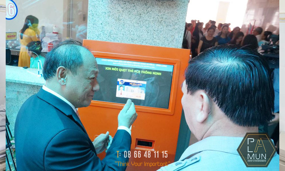 khách mơi tham quan BVXA - Vinh long 3