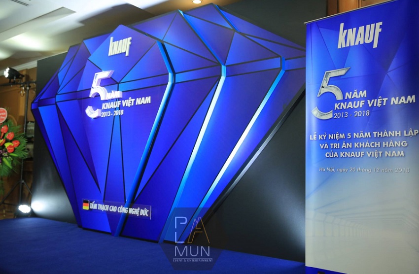 Kich-ban-10-buoc-to-chuc-le-ky-niem-thanh-lap-cong-ty-xu-huong-2021-5