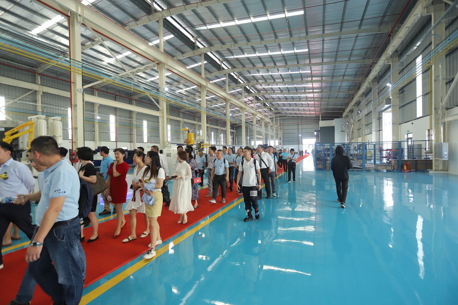 kich-ban-to-chuc-le-khanh-thanh-nha-may-moi-3