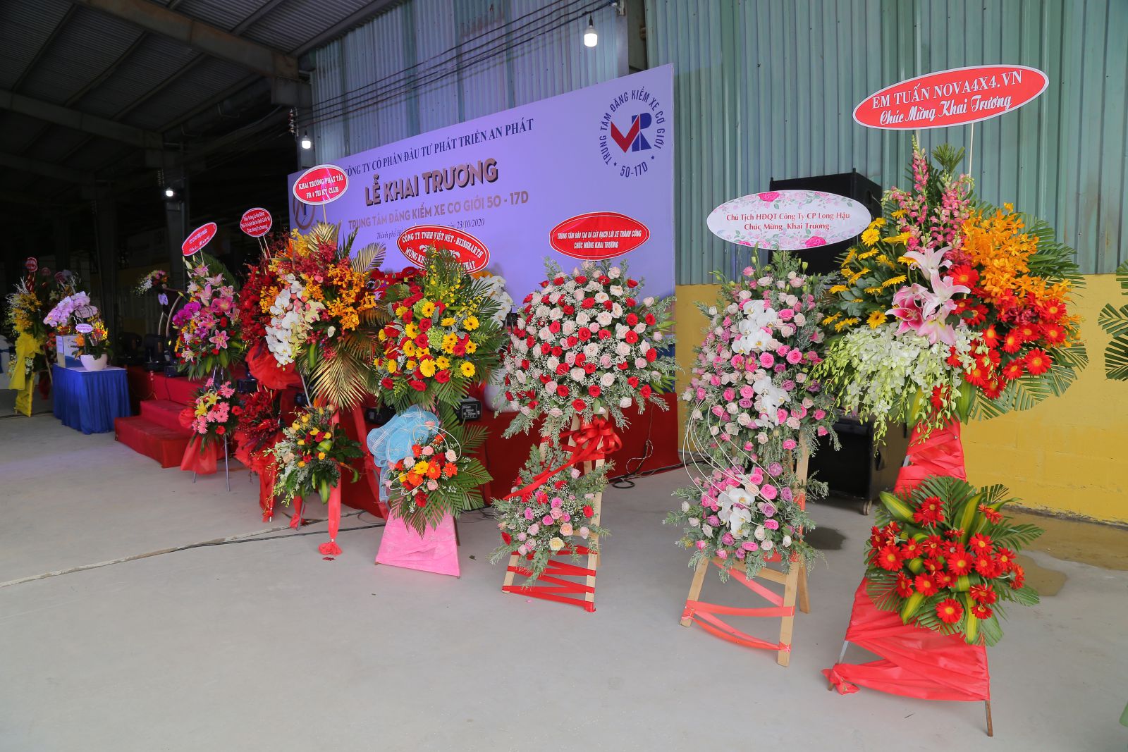 khai-truong-trung-tam-dang-kiem-xe-co-gioi-50-17D