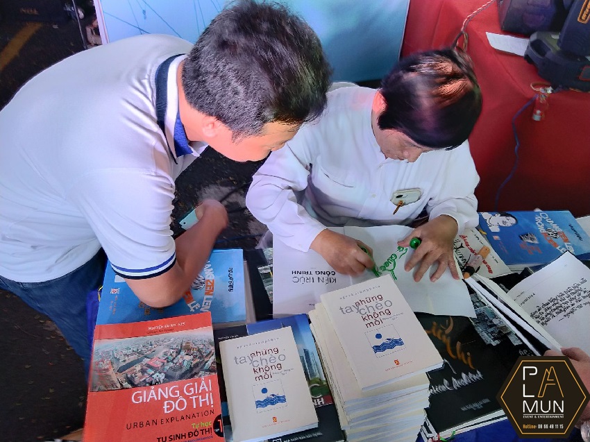 le-ky-niem-20-nam-ngay-vao-truong-bach-khoa-xay-dung-2000-4