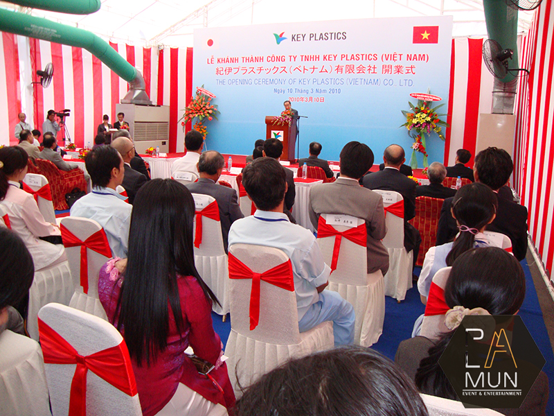 Chuẩn bị thêm bản tiếng Anh cho bài phát biểu lễ Khánh thành mang lại hiệu quả cao cho buổi lễ