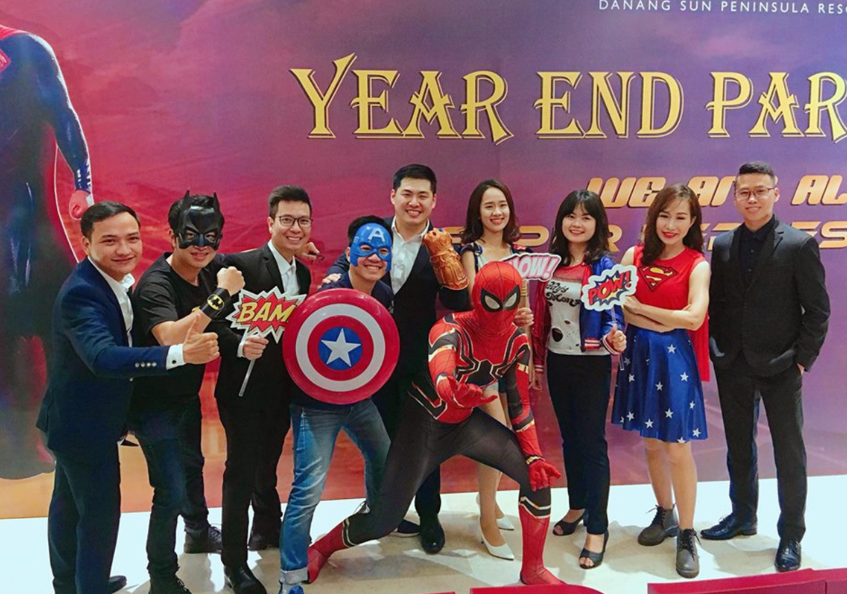 top-10-y-tuong-to-chuc- tiec-tat-nien-2021-moi-la