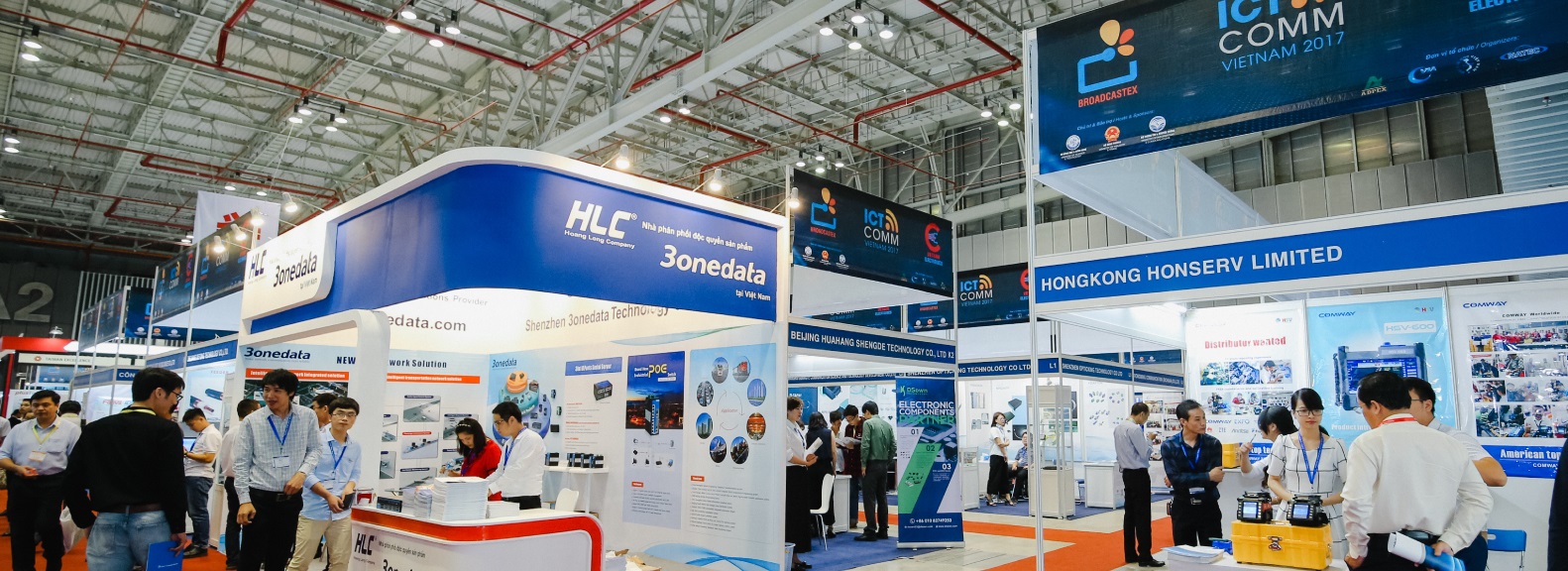 trien-lam-cong-nghe-thong-tin-truyen-thong-2020-1