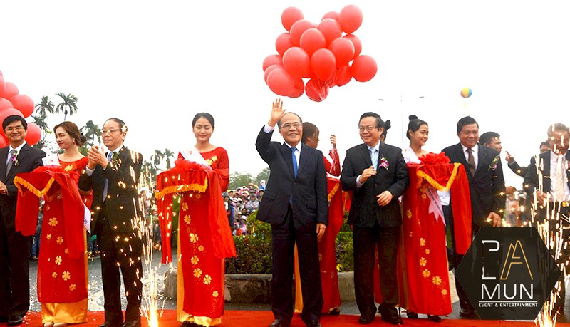 y-nghia-cua-viec-tha-bong-bong-bay-mung-le-khanh-thanh-4