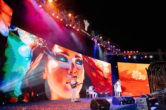 Graphic Designer (Nhà thiết kế đồ họa)