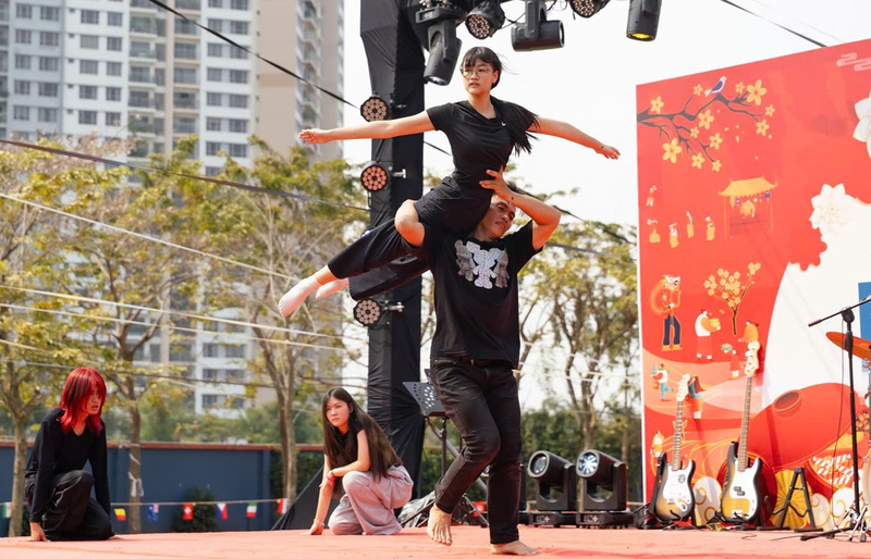 Màn nhảy hiện đại ấn tượng tại tổ chức YEP The American School